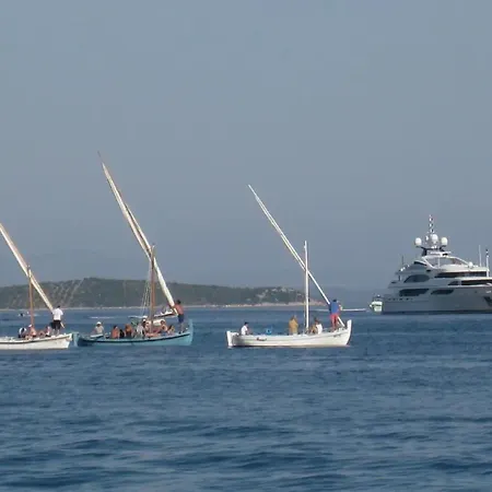 Paula - One Bedroom With Terrace 2 公寓 *