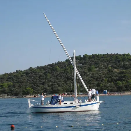 公寓 Paula - One Bedroom With Terrace 2 *