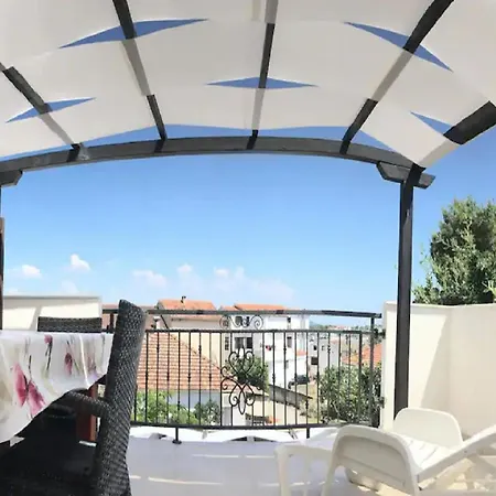 Apartment Paula - One Bedroom With Terrace 2 *